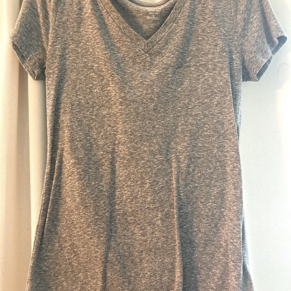 Simple tee